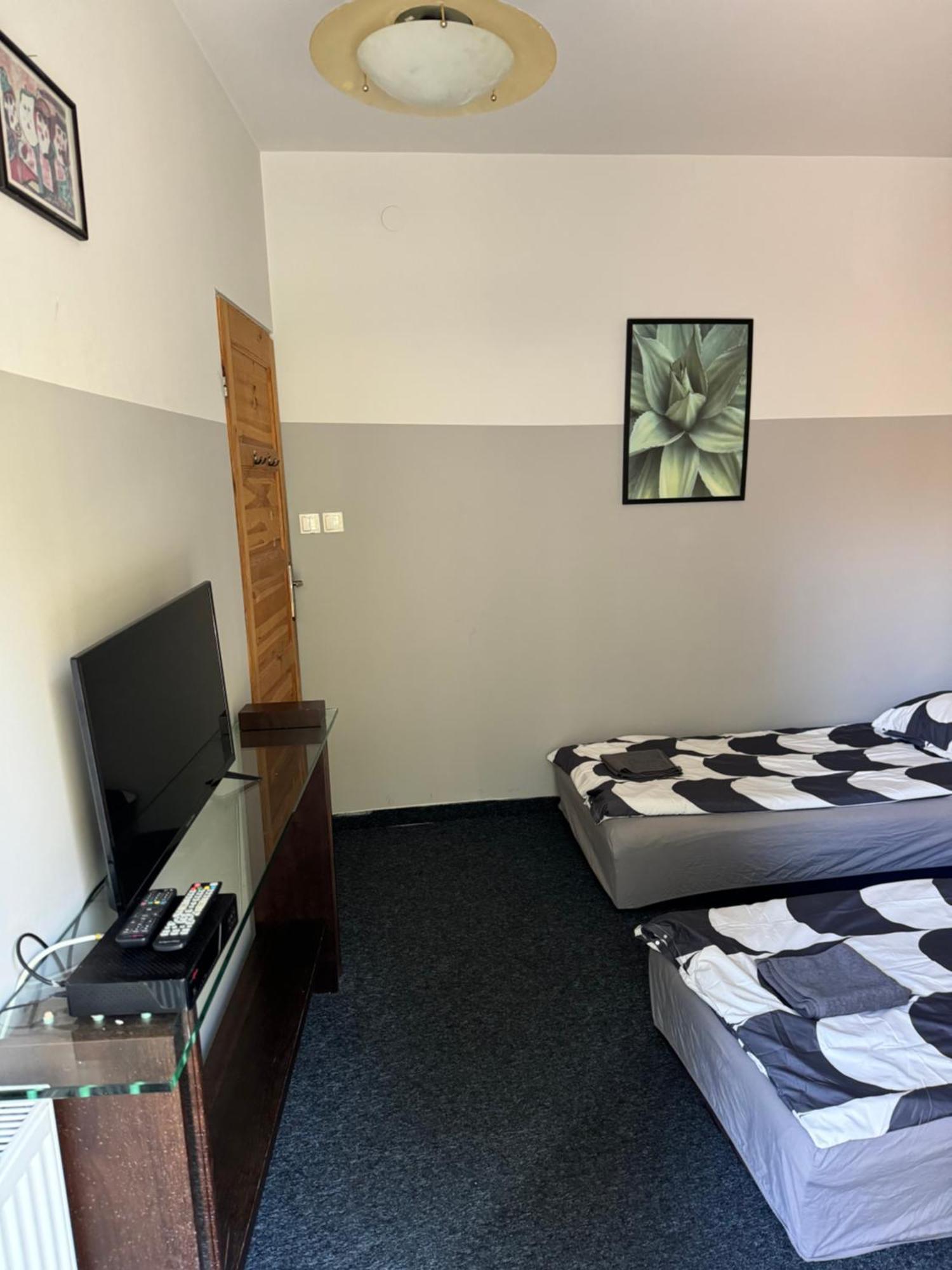 Wilanowska Hostel 바르샤바 외부 사진