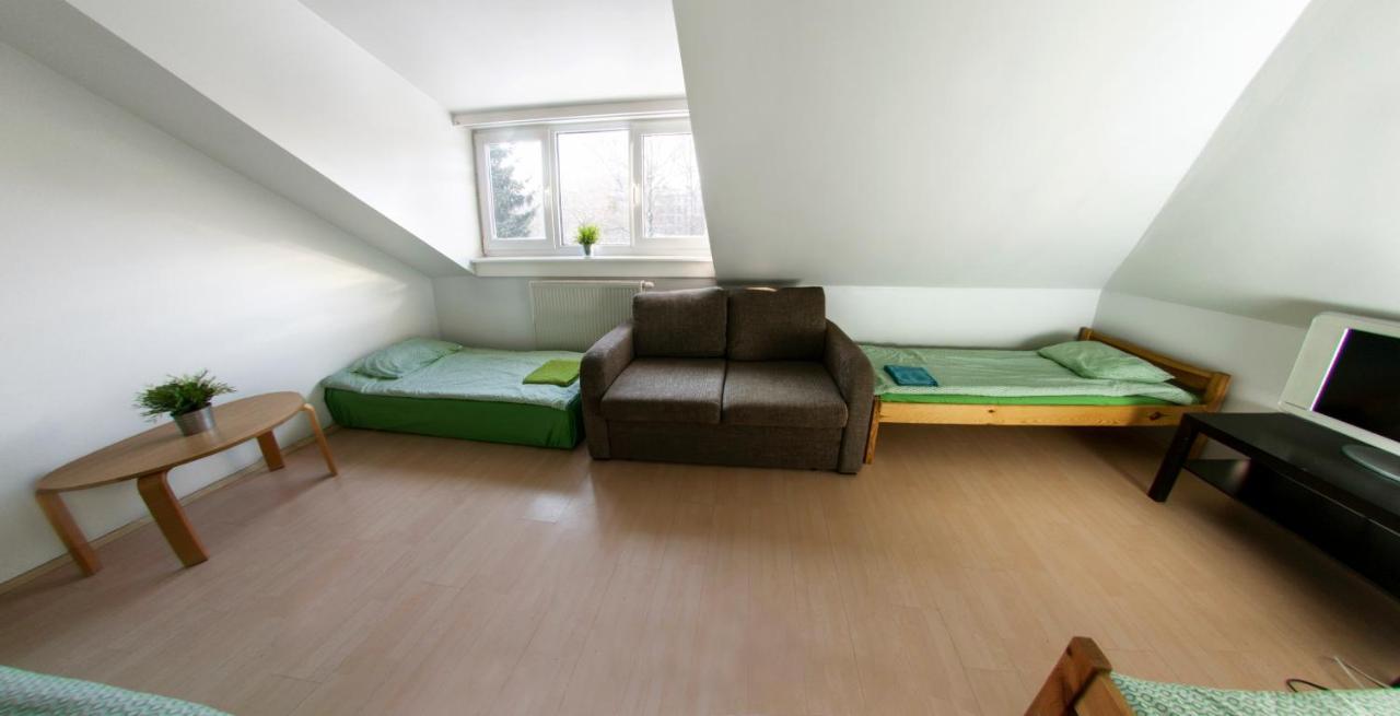 Wilanowska Hostel 바르샤바 외부 사진